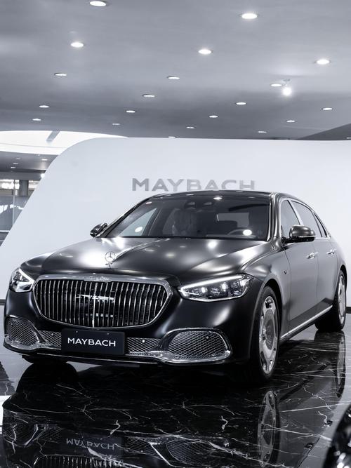 重庆186岚图汽车的售后服务让用户无忧出行，迈巴赫未来的豪华车趋势